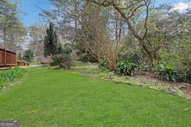 5813 Four Winds Drive SW, Lilburn, GA 30047