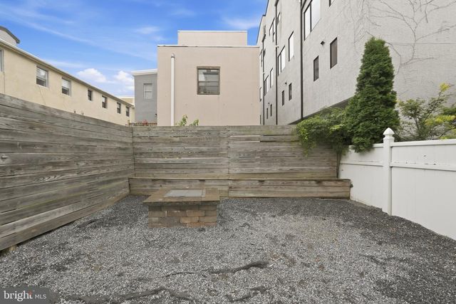921 N HANCOCK ST, Philadelphia, PA 19123