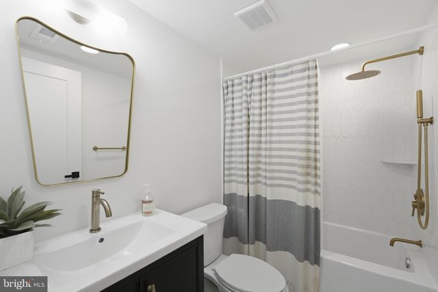 921 N HANCOCK ST, Philadelphia, PA 19123