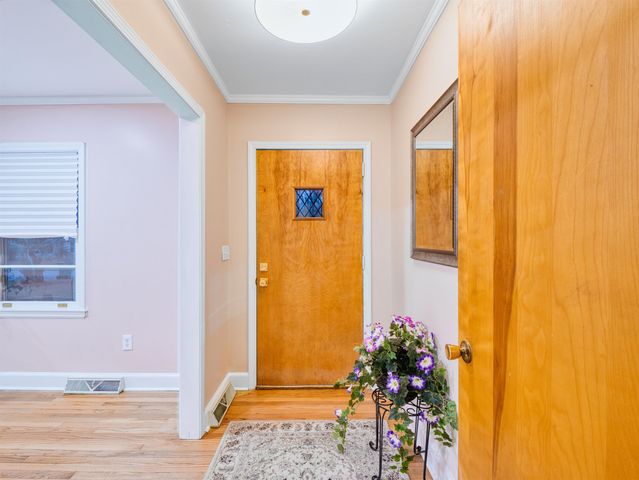 200 Oliver St., Hemingway, SC 29554