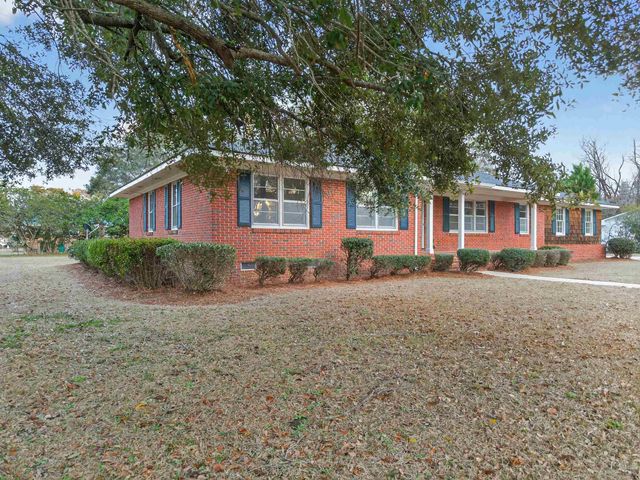 200 Oliver St., Hemingway, SC 29554