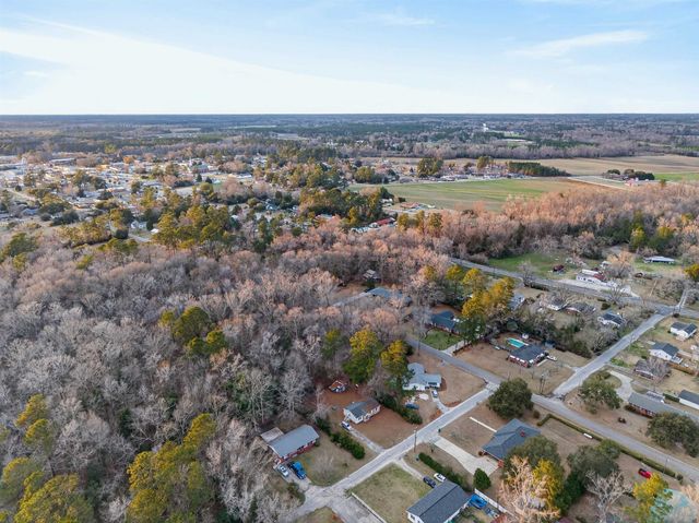 200 Oliver St., Hemingway, SC 29554