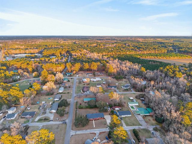 200 Oliver St., Hemingway, SC 29554