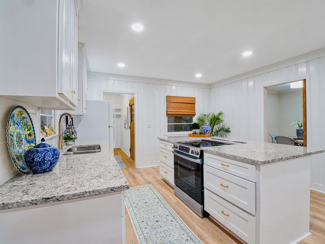 200 Oliver St., Hemingway, SC 29554