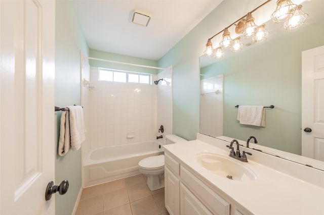 275 Meadowside Drive, Keller, TX 76248