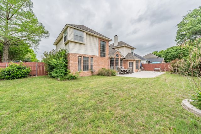 275 Meadowside Drive, Keller, TX 76248
