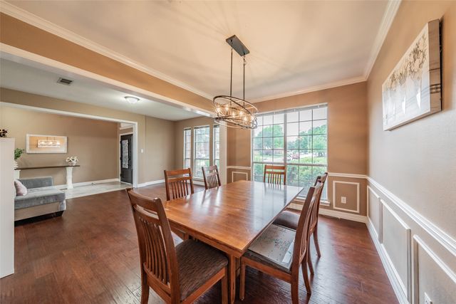 275 Meadowside Drive, Keller, TX 76248