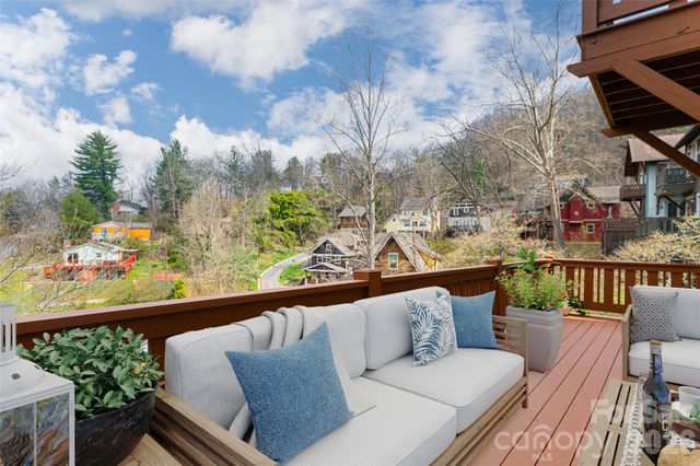 14 Sunset Drive, Asheville, NC 28804
