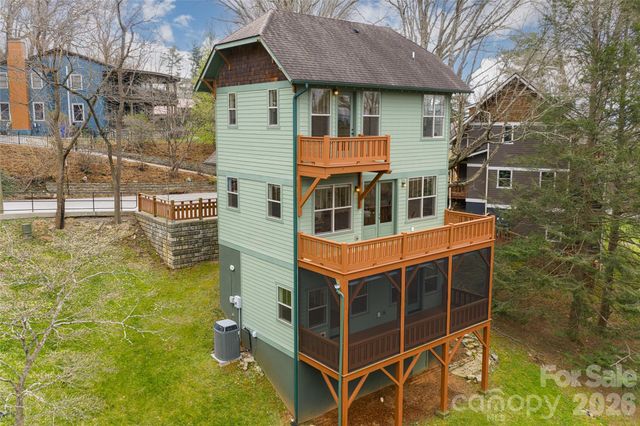 14 Sunset Drive, Asheville, NC 28804