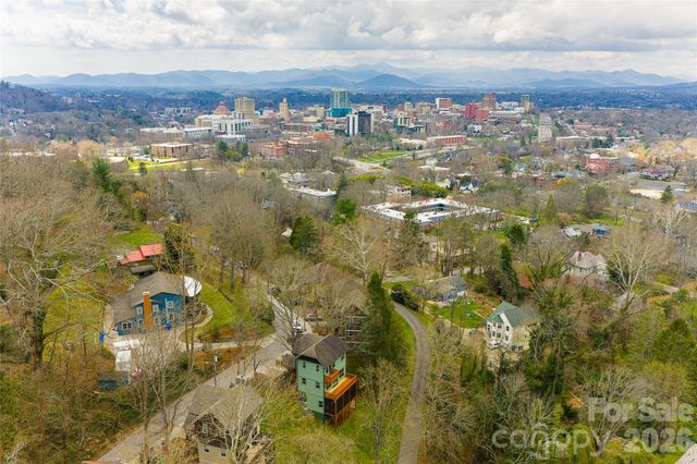 14 Sunset Drive, Asheville, NC 28804