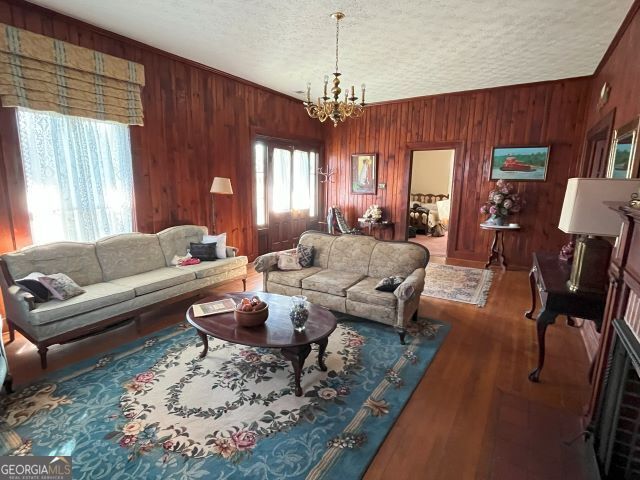 375 S Broad Street, Bowman, GA 30624