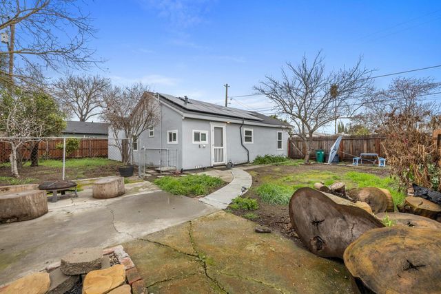 1551 Chronicle Ave, Stockton, CA 95205