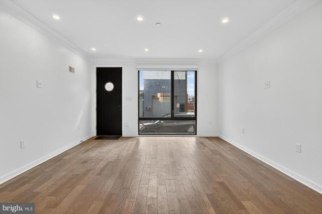 3336 SALMON ST, Philadelphia, PA 19134