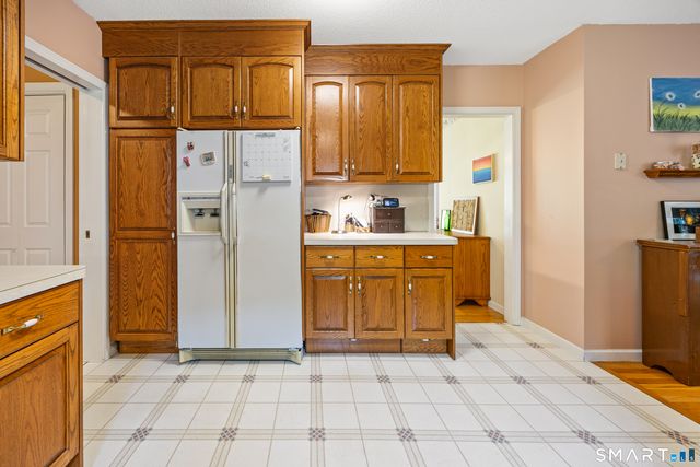 14 Diamond Rock Road, Wolcott, CT 06716