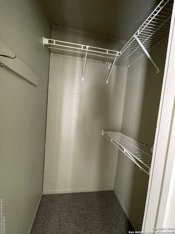 935 ALLEN AVE, New Braunfels, TX 78130