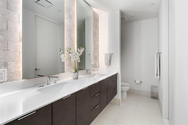 301 West Ave 5302, Austin, TX 78701