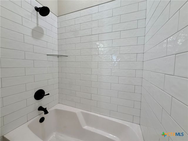 226 Sand Lilly Drive, Temple, TX 76502