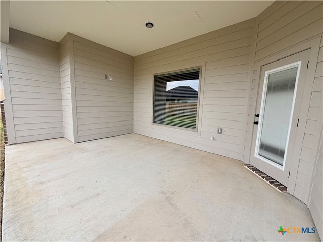 226 Sand Lilly Drive, Temple, TX 76502
