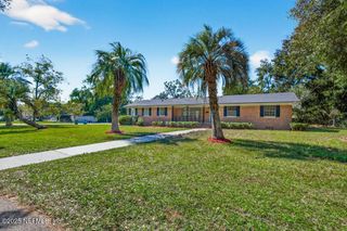 9414 CARBONDALE Drive E, Jacksonville, FL 32208