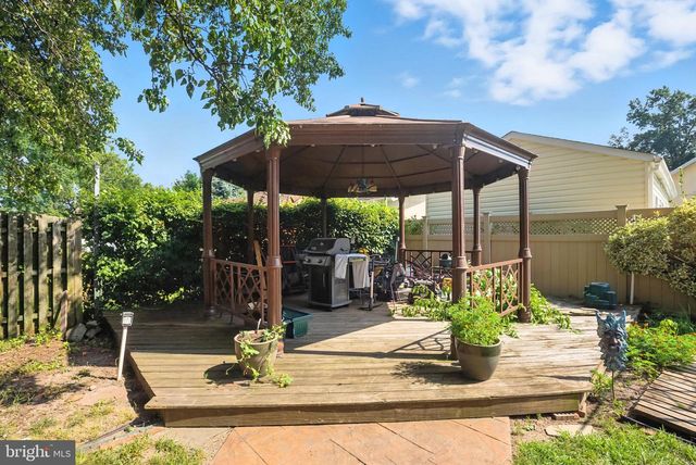 720 CEDAR AVE, Mount Ephraim, NJ 08059