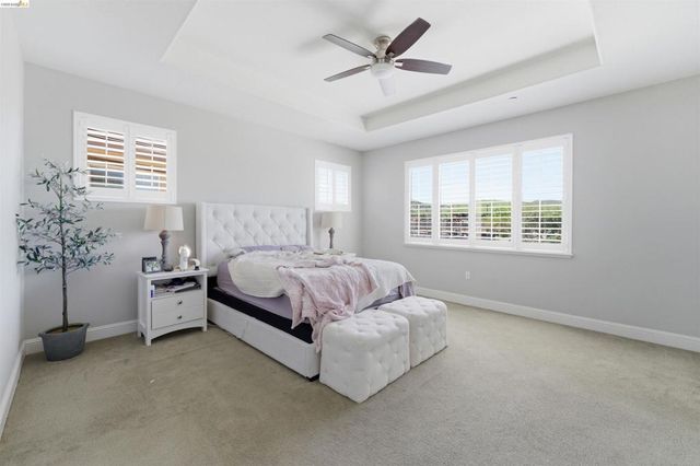 72 Greystone Pl, Pittsburg, CA 94565