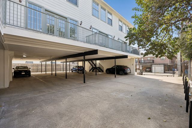 4125 Holland Avenue 211, Dallas, TX 75219