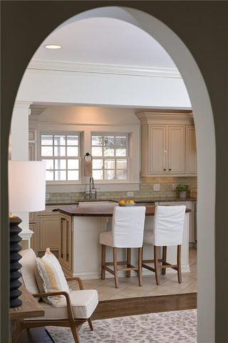 1077 Lanier NE Boulevard, Atlanta, GA 30306