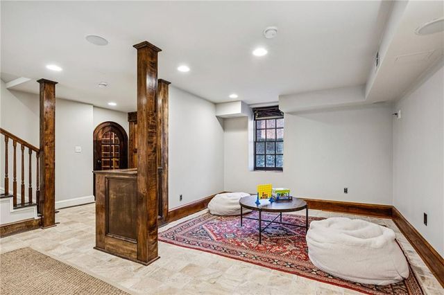 1077 Lanier NE Boulevard, Atlanta, GA 30306