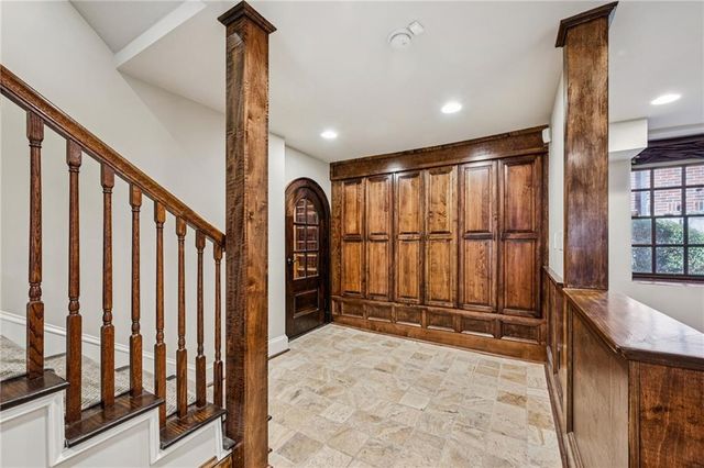 1077 Lanier NE Boulevard, Atlanta, GA 30306