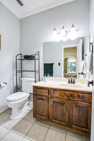 2003 N 11th Street, Ballinger, TX 76821