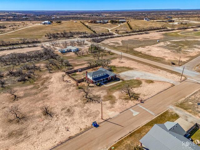 2003 N 11th Street, Ballinger, TX 76821