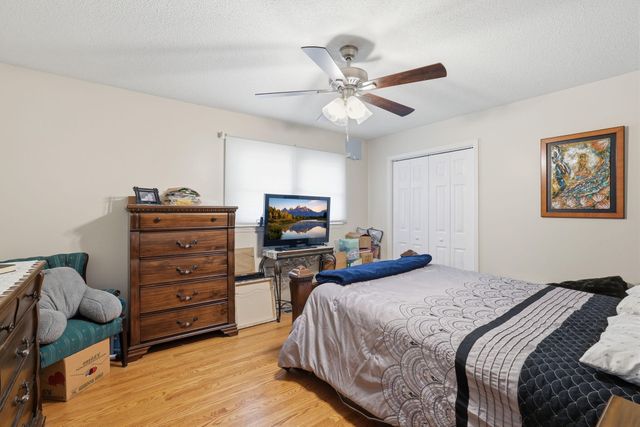 1325 N Glen Drive, Hixson, TN 37343