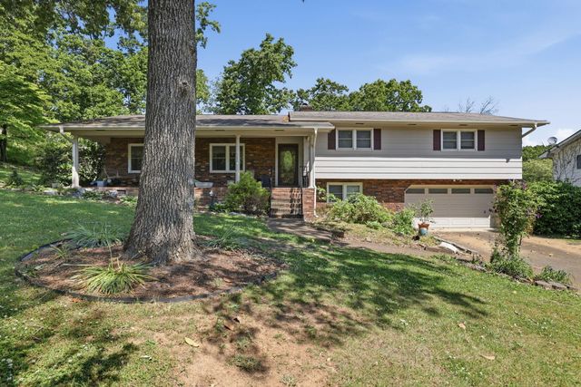 1325 N Glen Drive, Hixson, TN 37343
