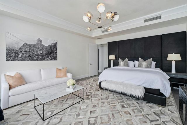 200 Congress Ave 41Q, Austin, TX 78701