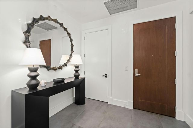 200 Congress Ave 41Q, Austin, TX 78701