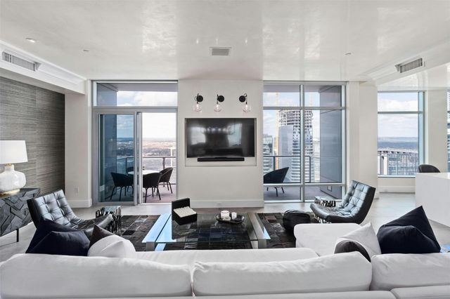 200 Congress Ave 41Q, Austin, TX 78701
