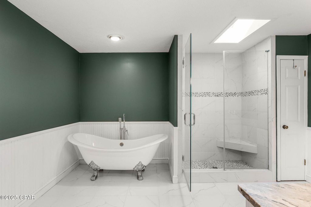 Image 52 of property listing at 105 Colony Bay Harbour Drive, Panama City Beach, FL 32407