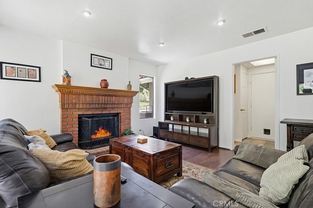 17711 Silverstream, Canyon Country, CA 91387