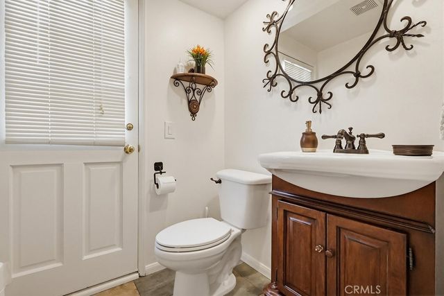 17711 Silverstream, Canyon Country, CA 91387