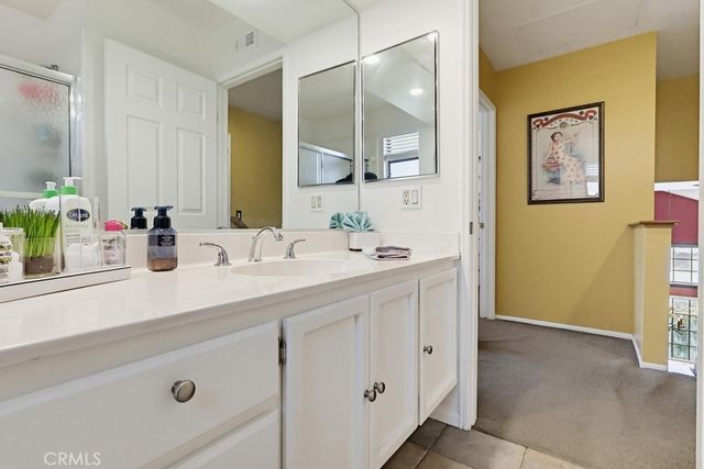 17711 Silverstream, Canyon Country, CA 91387