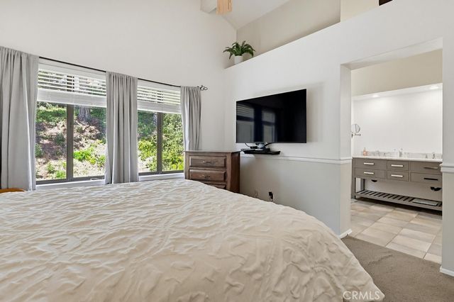 17711 Silverstream, Canyon Country, CA 91387