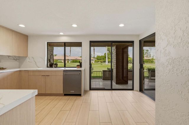 6 Joya Drive, Palm Desert, CA 92260