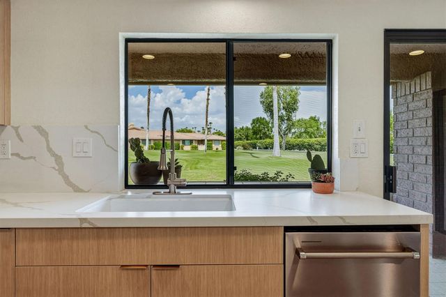 6 Joya Drive, Palm Desert, CA 92260