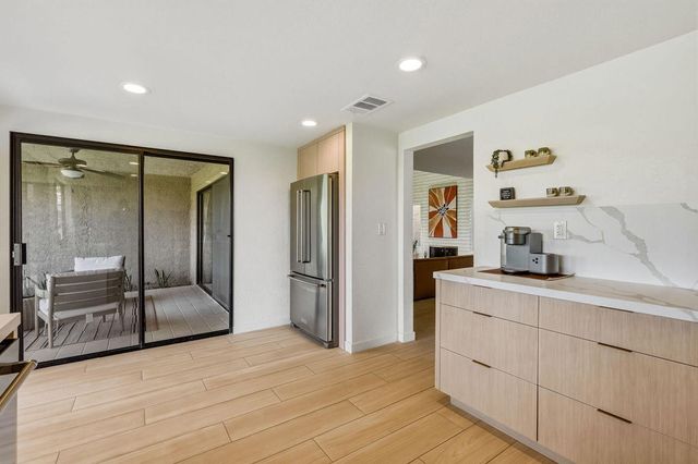 6 Joya Drive, Palm Desert, CA 92260