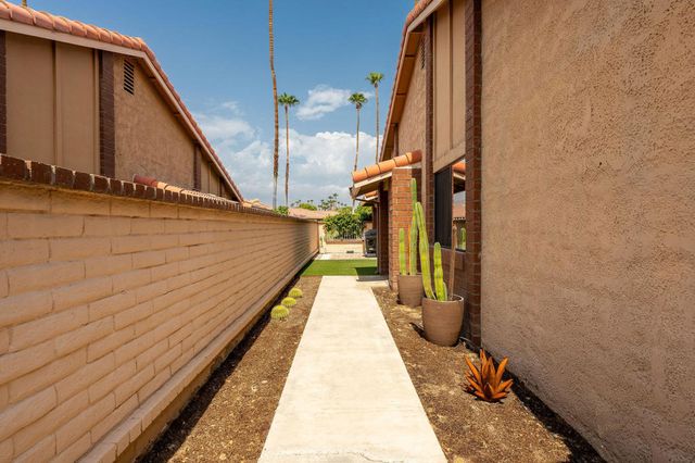 6 Joya Drive, Palm Desert, CA 92260