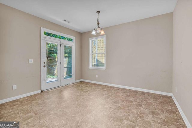 7275 Toccoa Circle, South Fulton, GA 30291