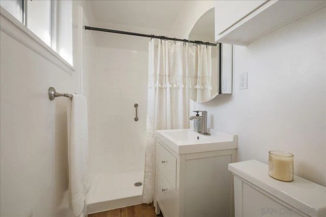 2705 Kobe Dr, San Diego, CA 92123