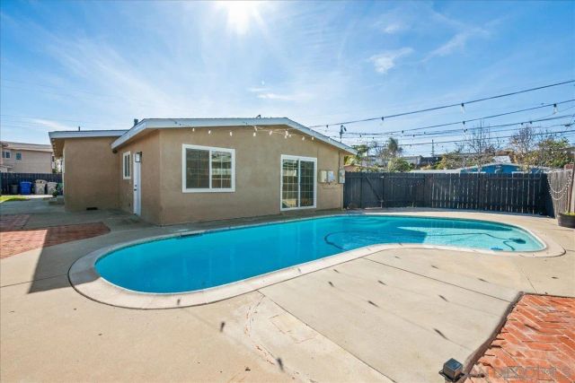 2705 Kobe Dr, San Diego, CA 92123