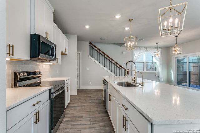 16011 Babcock Rd. Unit 4, San Antonio, TX 78255