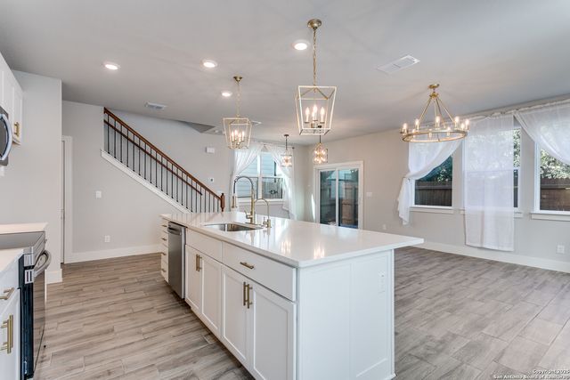 16011 Babcock Rd. Unit 4, San Antonio, TX 78255